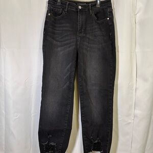 Judy Blue Women's Black Distressed Cropped Jeans